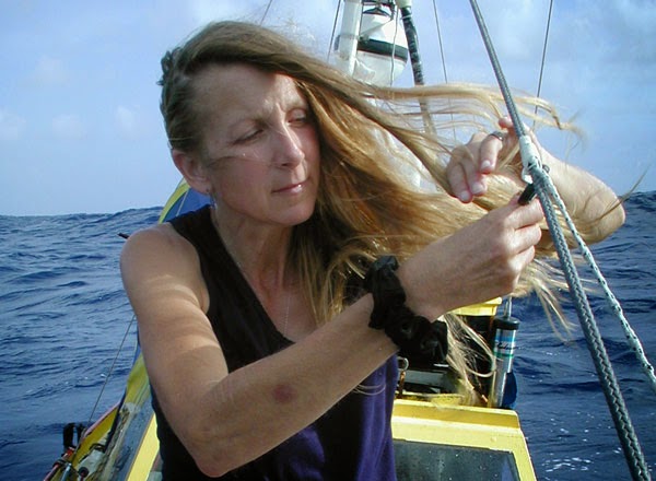 April en Moksha dirección Australia.