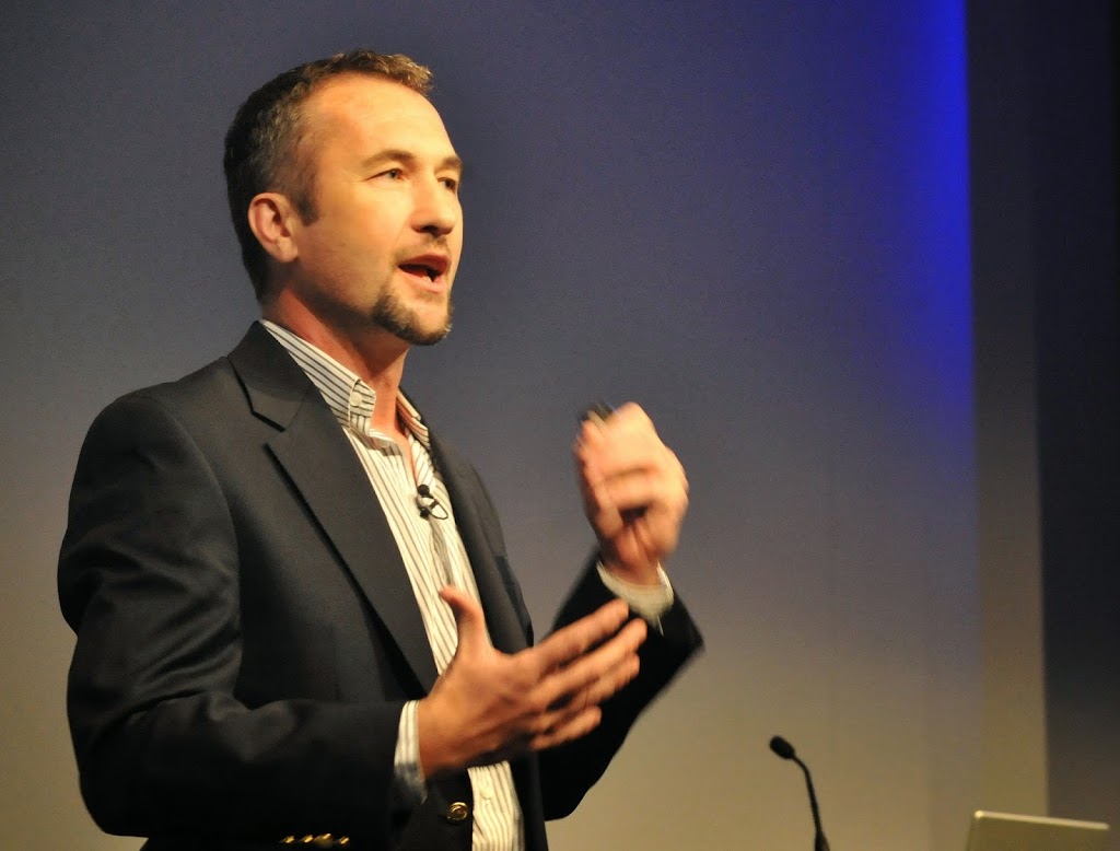 Jason_lewis_adventurer_motivational_speaker